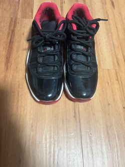 Jordan 11 low bred
