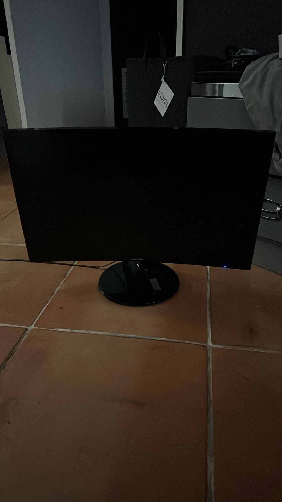 Samsung Monitor Curve 27’