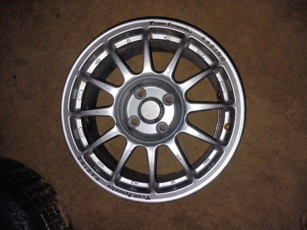 Rims 4 Lugs 15in