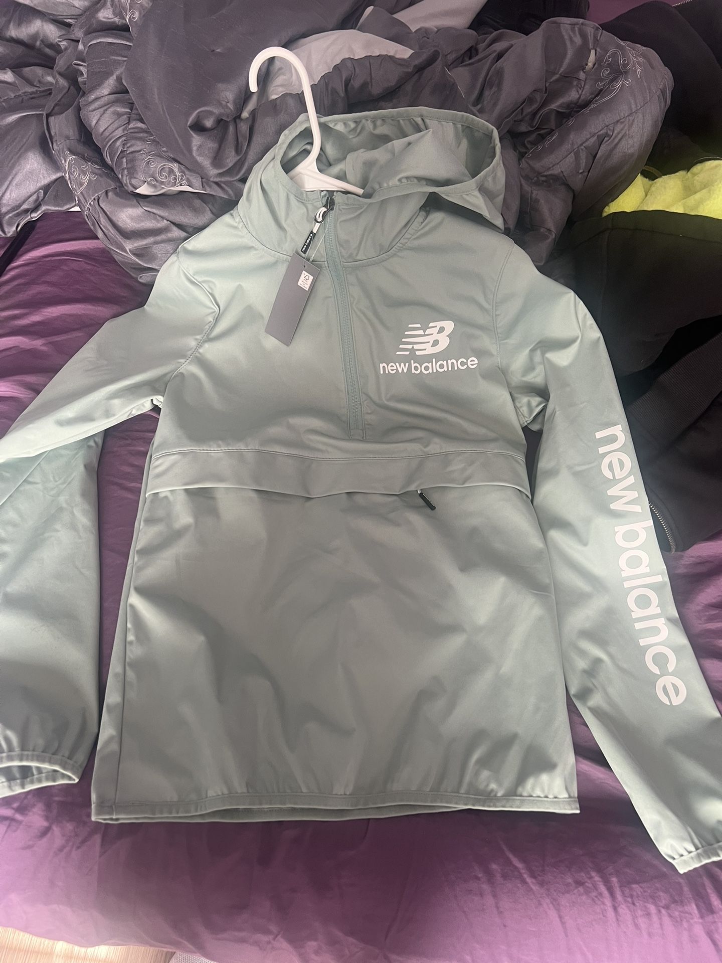 New Balance Windbreaker Size Small