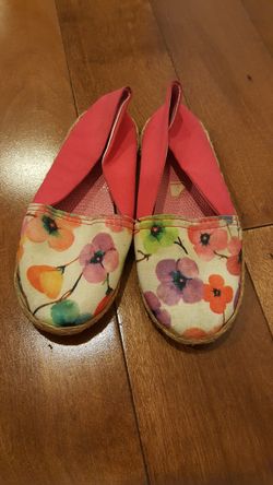 Girls flats