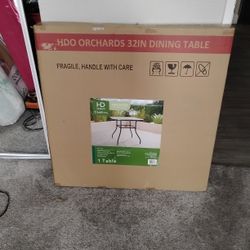 Orchards 32in Dining Table 