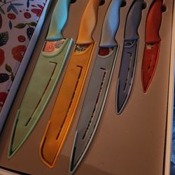 Knife 