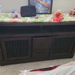 Brown Sturdy Media Stand