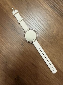 Garmin Lily 2 Smartwatch