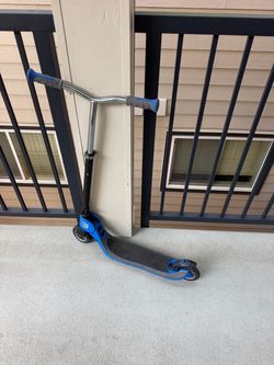 Globber Flow 125 Foldable Scooter