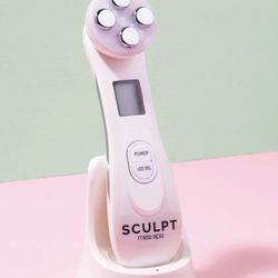 LED Light Therapy Device And Serum 