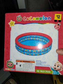 Small inflatable pool