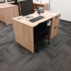 Small Aspen Straight Desk 