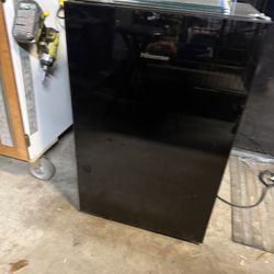 Mini Fridge 