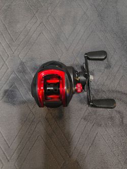 Bait caster reel