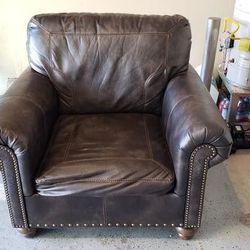 Leather Oversized Chair (FREE)