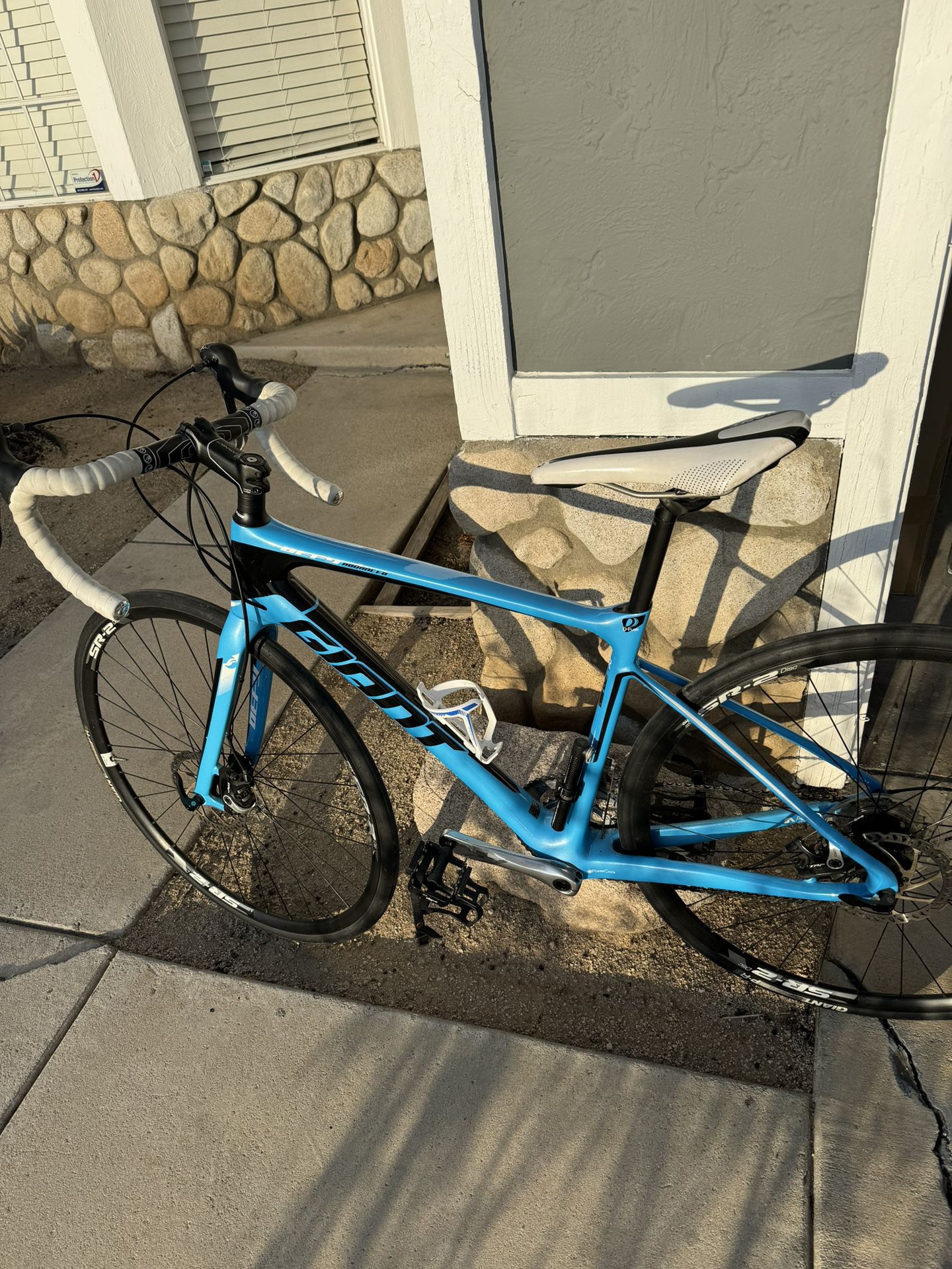 Giant Defy (small)