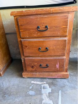 Three drawer dresser
