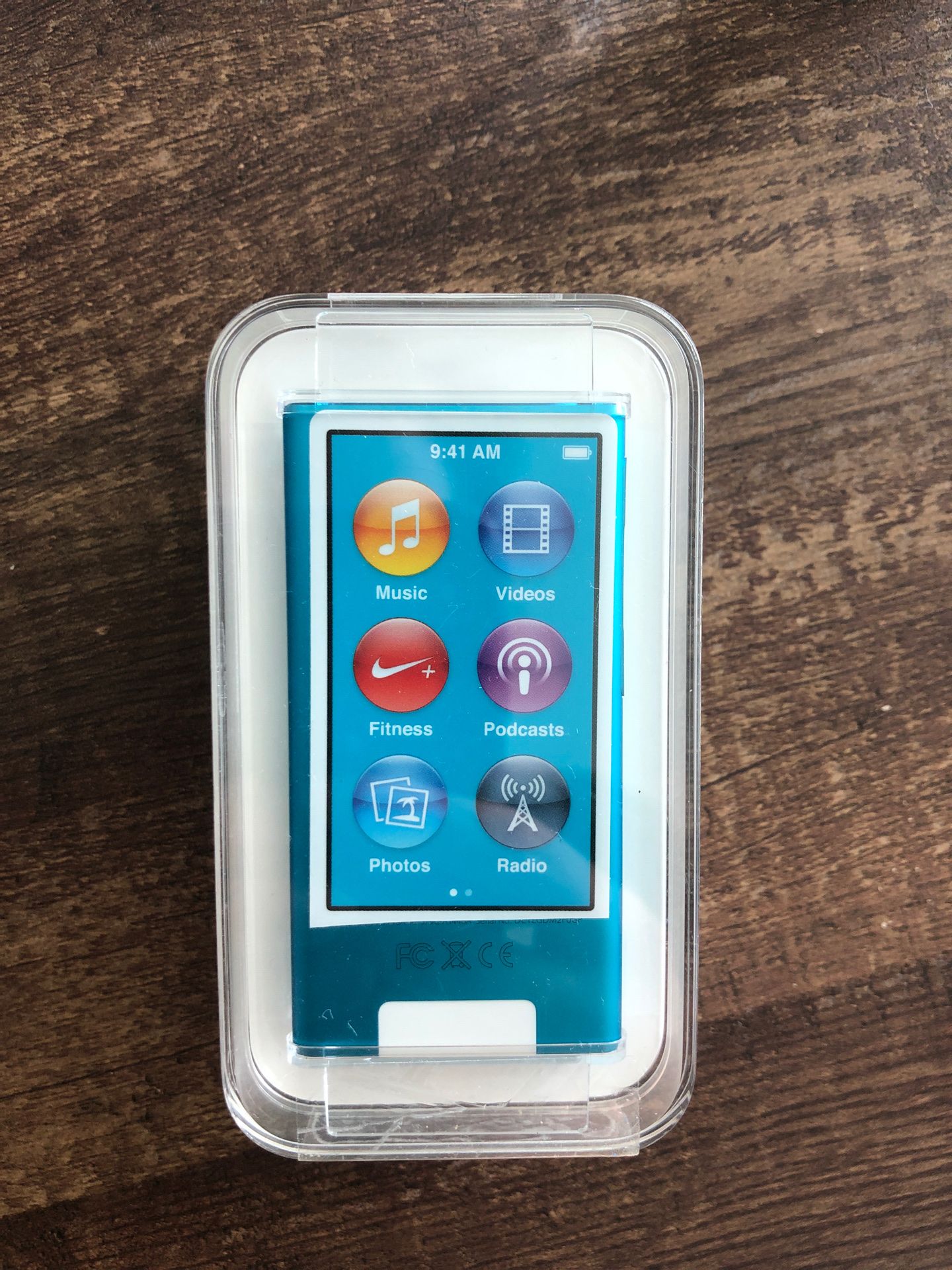 NEW iPod nano 16GB Blue 7th generation