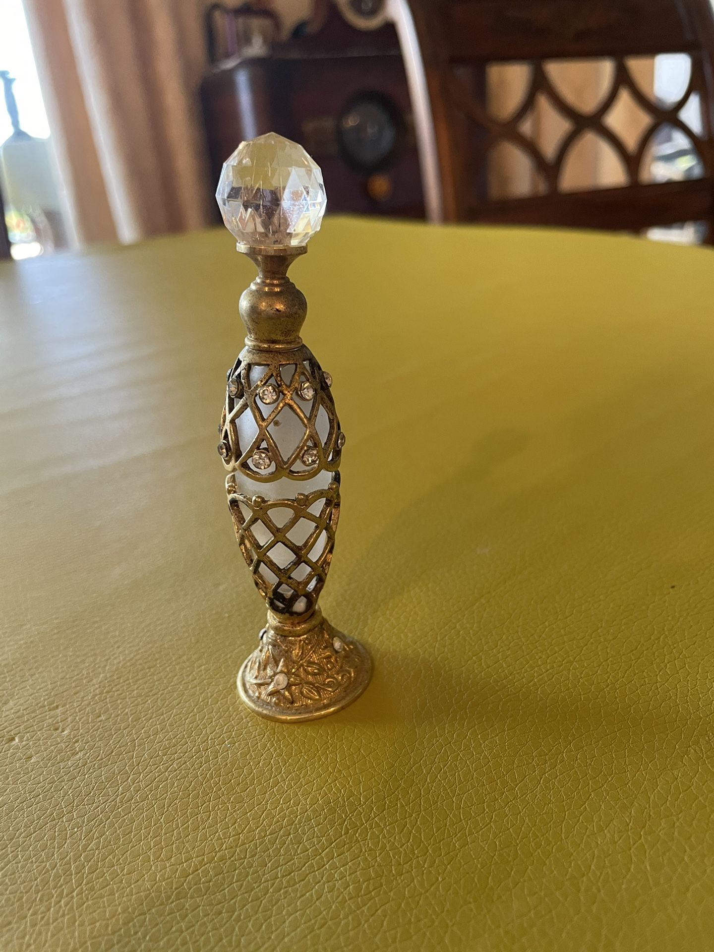 Pretty Gold Filigree Perfume Bottle With Crystal Screw Stopper