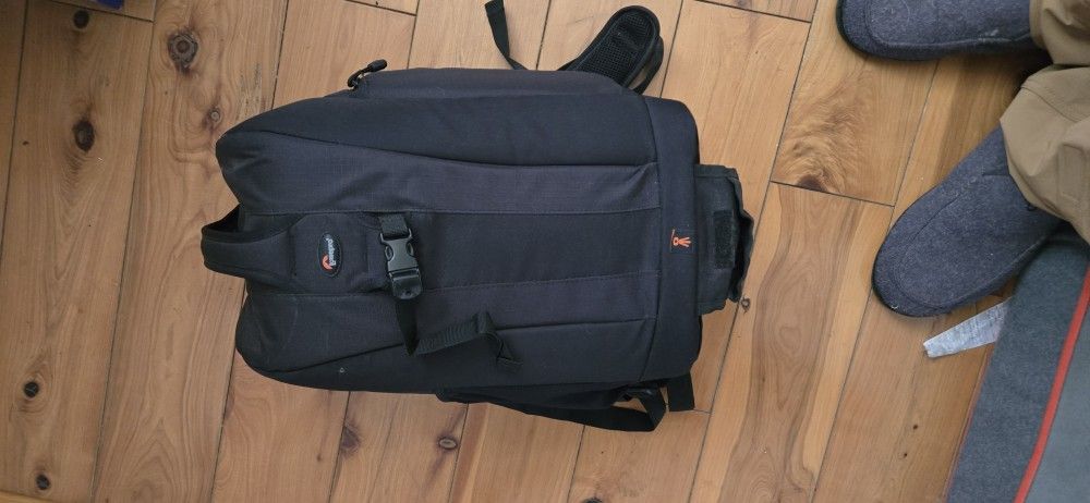 Low Pro Flipside 300 Camera Bag