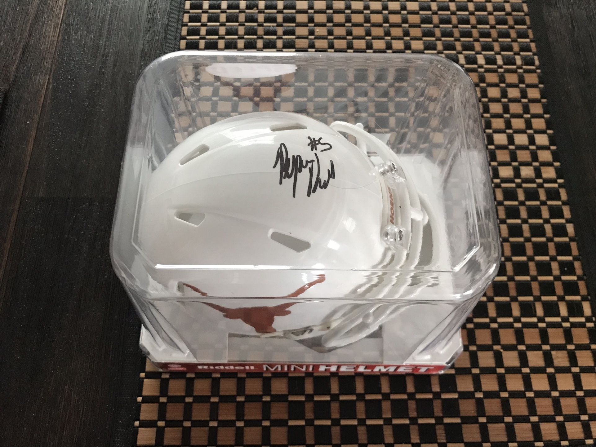 Bijan Robinson Signed Texas Longhorns Mini Helmet JSA for Sale