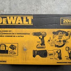 DEWALT 4 - Tool Combo Kit