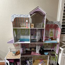 Doll house