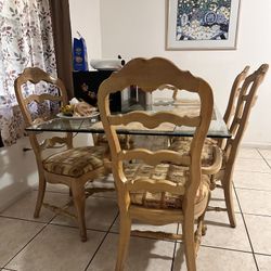 dining table/ Mesa De Comedor 