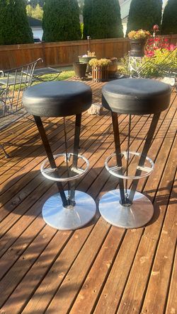 Dry Martini Bar Stools