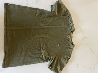 Classic Nike Tee