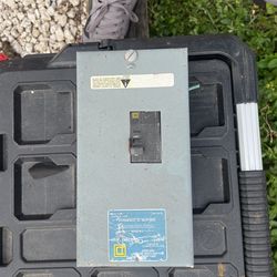 Square D Molded Enclosed Switch