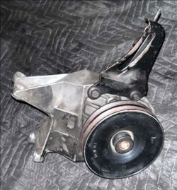 1986 Mustang Svo Power Steering Pump/Bracket 2.3 Turbo