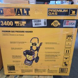DEWALT 3400 PSI 2.5 GPM Gas Pressure Washer with Maintenance Free Pump, Heavy-Duty Commercial #18734
