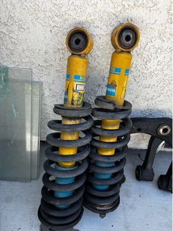 Shocks and ucas took off 05 tundra