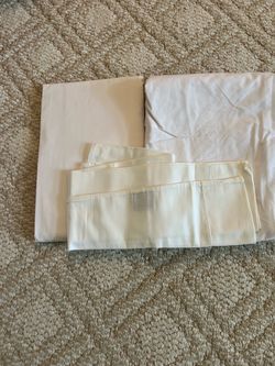 White twin sheets