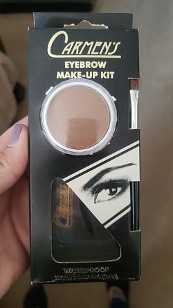 Eyebrow makeup
