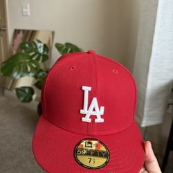 LA fitted hat