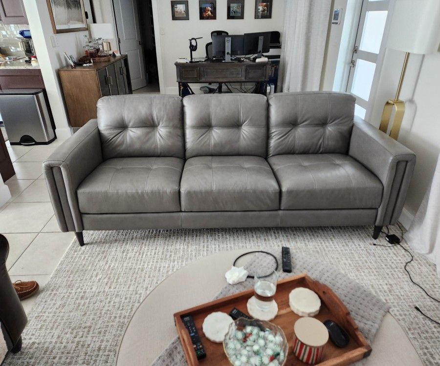 New Baer's Sofa in Argento! (Grey)