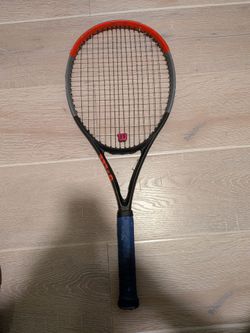Wilson Clash 100 v1 (Size: 4 3/8)