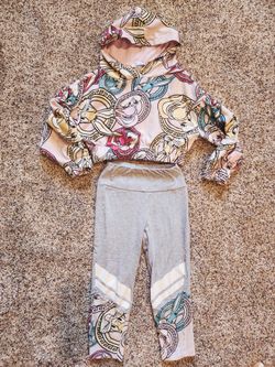 Girl's Designer MONNALISA Sweatshirt and Leggings set, Size 8(years), Made in Italy