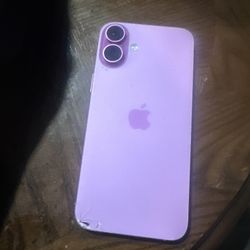 iPhone 16 Plus 