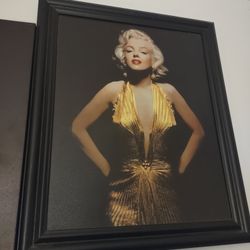Marilyn Monroe High Quality 19x23  With Wood Frame