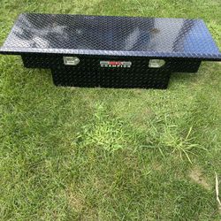 DELTA MIDSIZE  ALUMINUM TRUCK BOX