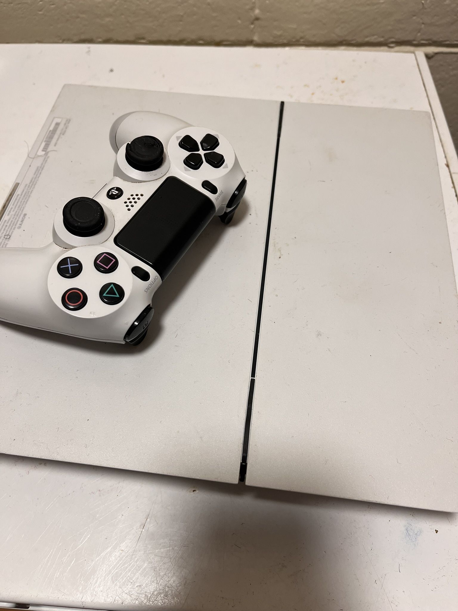 PS4 Game Console 