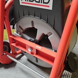 RIDGID K-400 Drain Cleaning Snake Auger Machine C-45 IW 1/2 in. x 75 ft. Cable
inside Drum plus 4-Piece Tool Set and Gloves