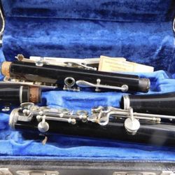 Vito Reso-Tone Clarinet w/ Case