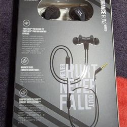 Able Endurance Run2 Wired Water Proof Headphones New SEALED 
