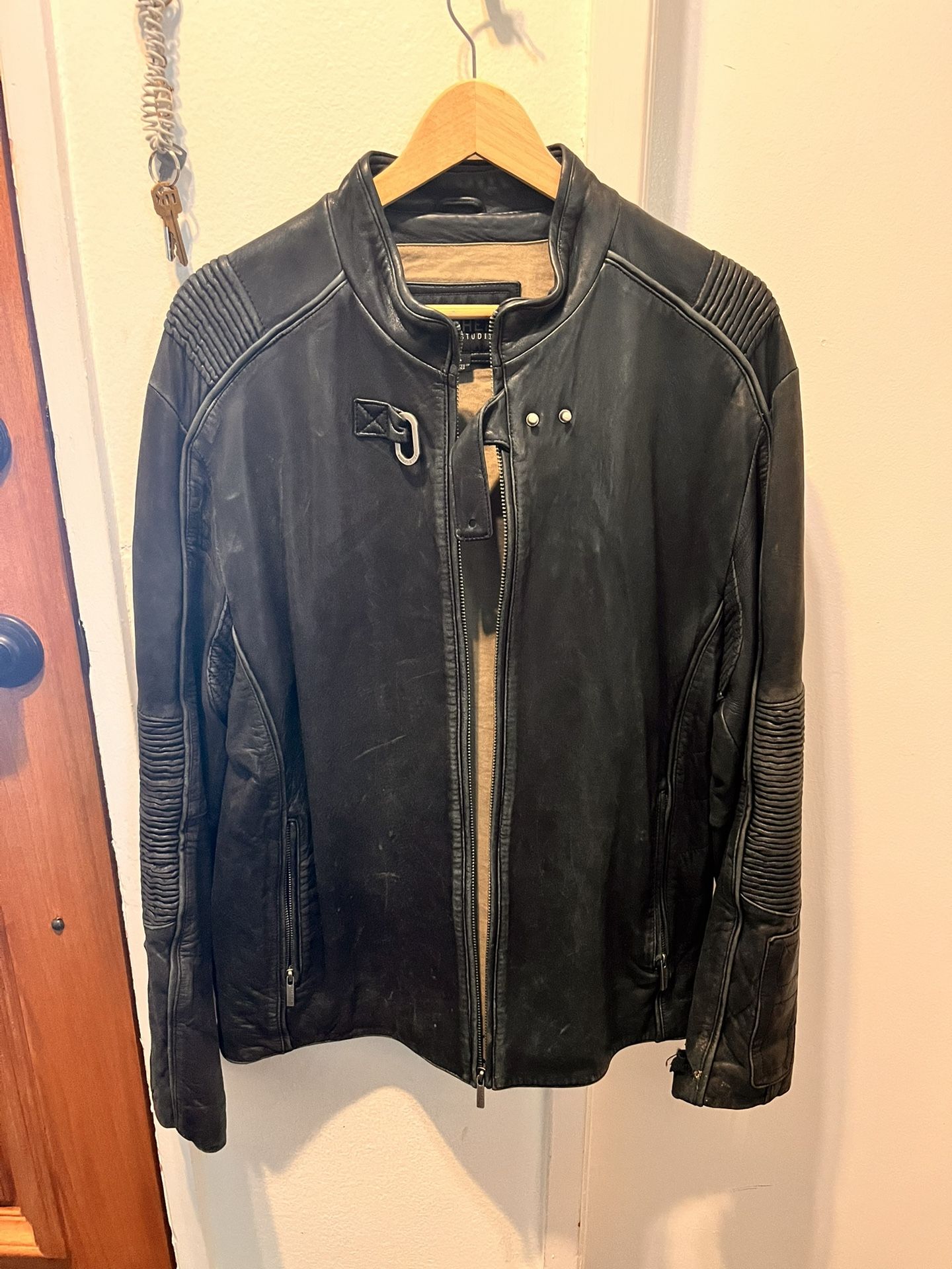 Leather Jacket - Pelle Studio