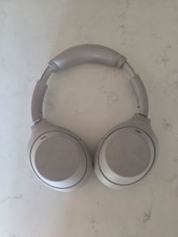 Sony mx4 noise canceling headphones