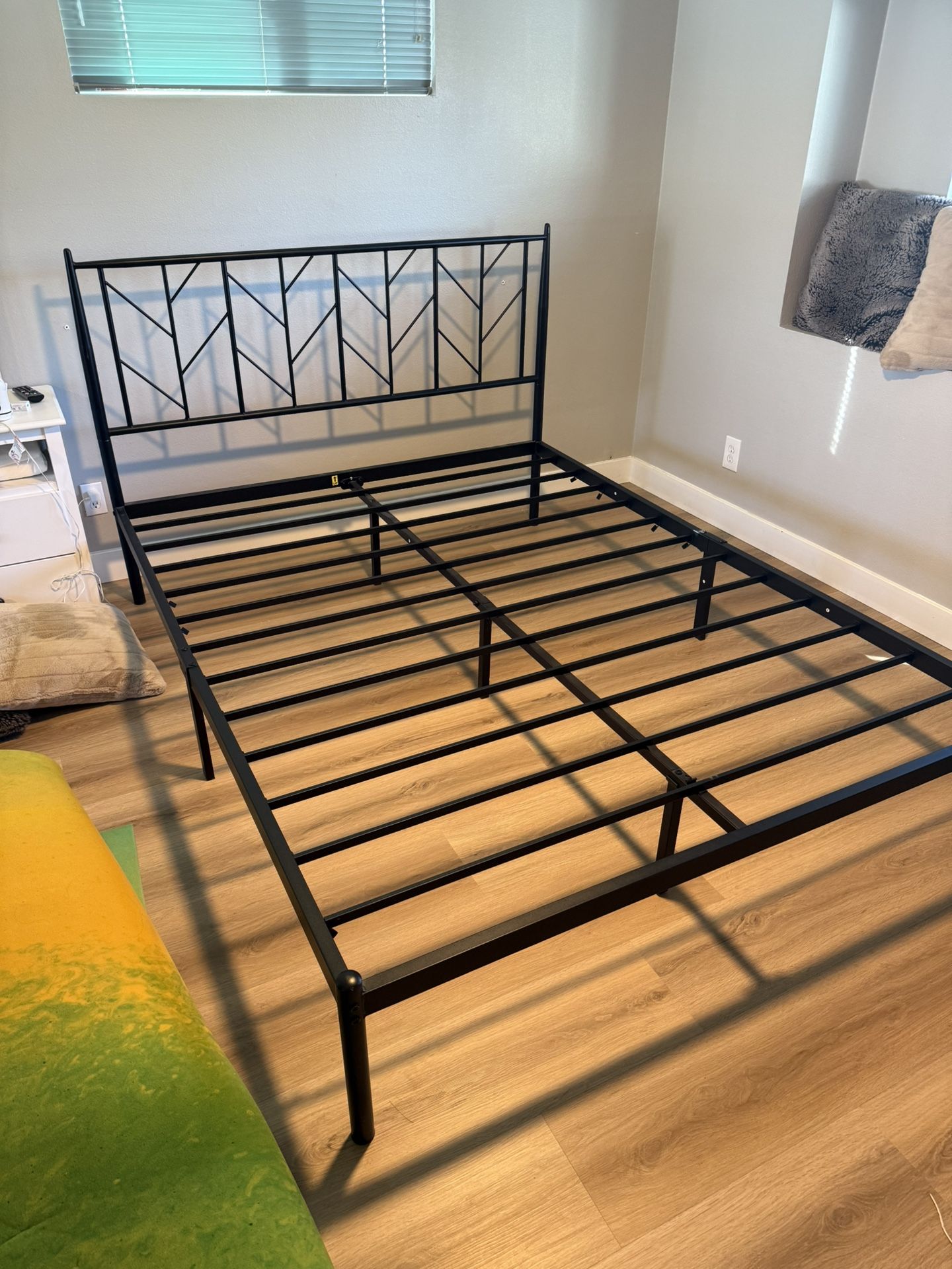 Queen Size Bed Frame 