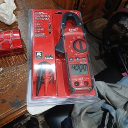 Milwaukee 400 Amp Clamp Meter 