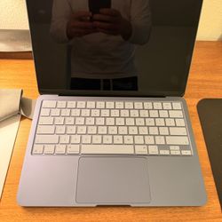 Apple MacBook Neo - 512GB Indigo 
