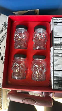 Skull glass containers